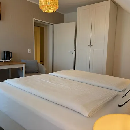 Frisia 4*