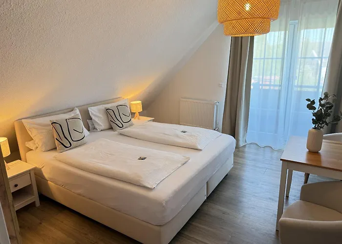 Frisia 4*